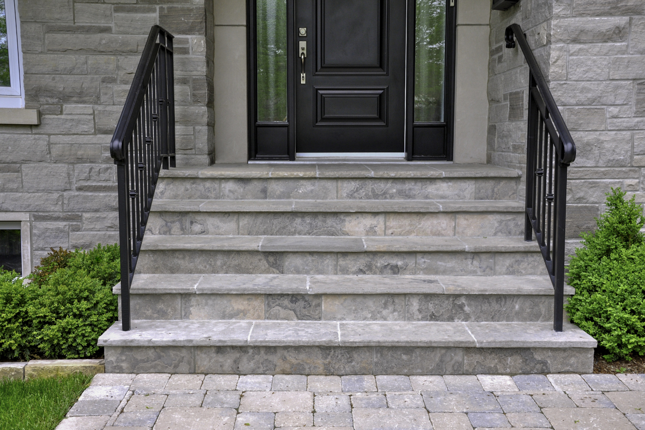 interlock steps