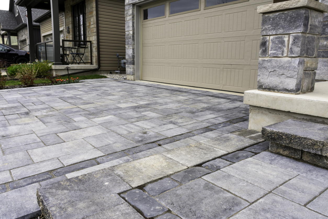 interlocking driveways